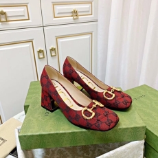 Gucci Heeled Shoes